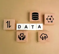 「第3回政治・経済・社会に関する意識調査（NIRA基本調査）」の個票データを公開しました。