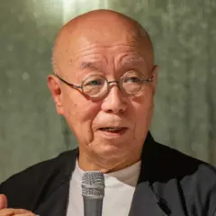 鷲田清一